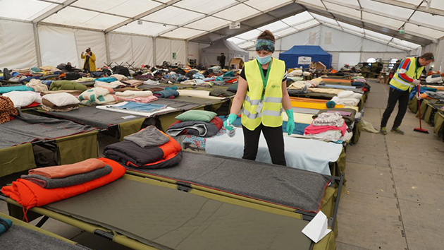 ADRA Slovakia provides support to Ukrainian refugees, offering practical assistance and care to people forced to leave their homes because of the war