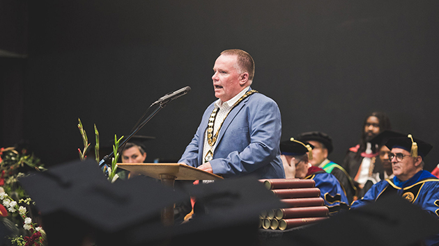 The Worshipful The Mayor of the Borough of Bracknell Forest, Councillor Peter Frewer, addressing the audience