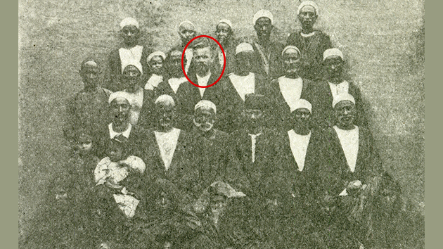 George Keough, circled, is pictured with Egyptian converts in 1918. His culturally sensitive approach to mission helped lay the foundations for the Adventist Church in Egypt