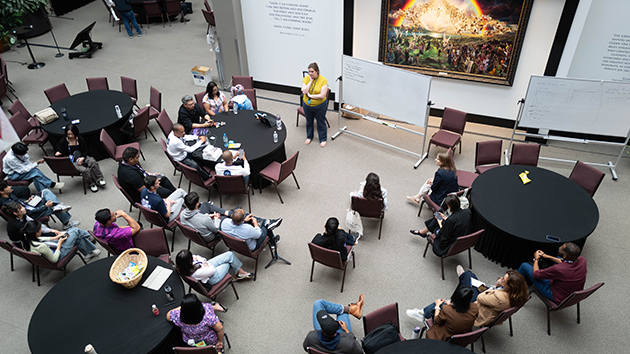 Alyssa Truman leads a group workshop as participants reflect, exchange ideas and brainstorm ways to strengthen digital mission