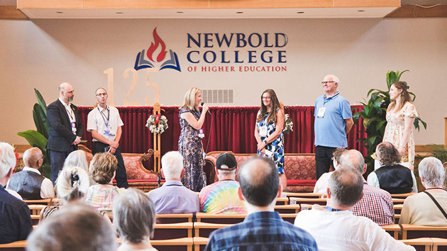 Dr Lubica Mueller (third from the left) speaking with family members of Roy Graham (second and third from the right) and George D Keough (second from the left) during the presentation of the Honorary Legacy Awards recognising their families’ contributions to Newbold College