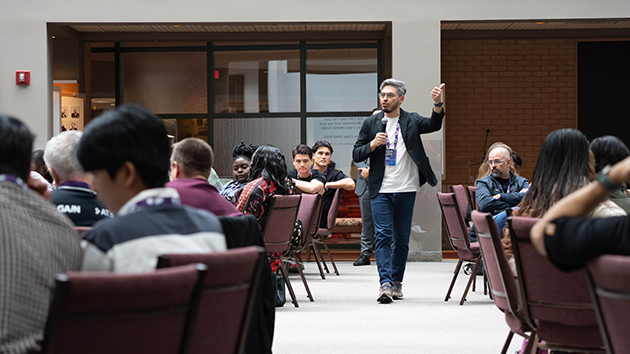 Anthony Stanyer of the Southern Asia-Pacific Division leads an afternoon strategy session during the Creator Summit