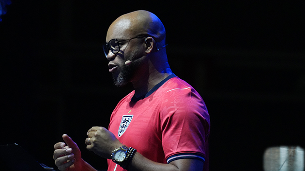 Damian Chandler was one of the two main speakers during the international event in Valencia, Spain